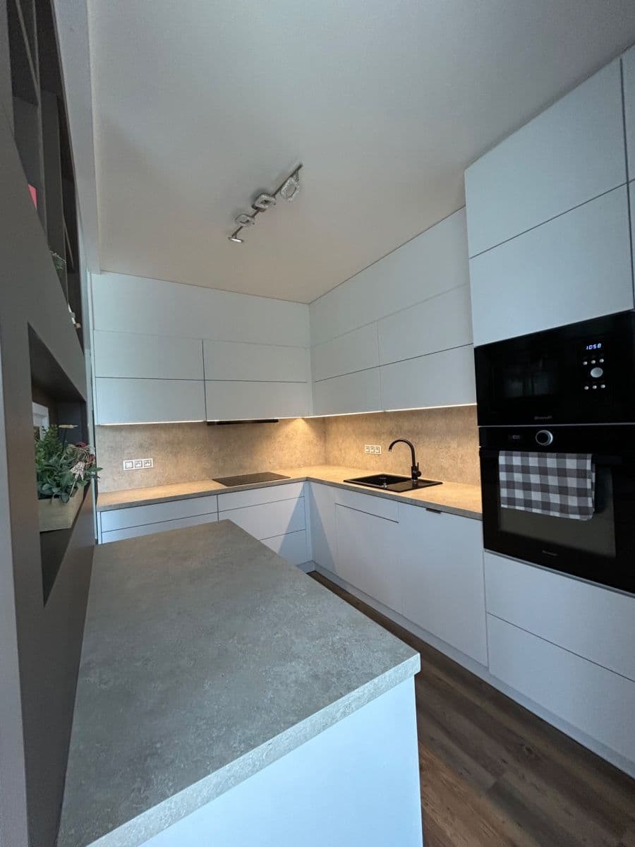 Prodej bytu 3+kk 89 m², Březinky, Nové Město nad Metují, Královéhradecký kraj Prodej bytu 3+kk 89 m², Březinky, Nové Město nad Metují, Královéhradecký kraj