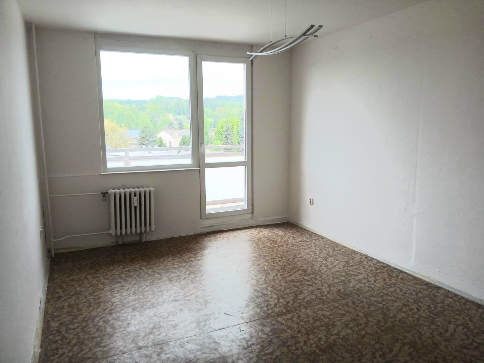 Prodej bytu 2+1 54 m², Dlouhá, Trutnov, Královéhradecký kraj Prodej bytu 2+1 54 m², Dlouhá, Trutnov, Královéhradecký kraj