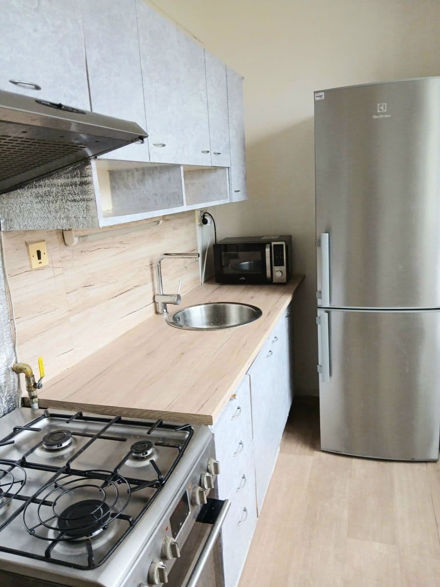 Prodej bytu 2+1 54 m², Dlouhá, Trutnov, Královéhradecký kraj Prodej bytu 2+1 54 m², Dlouhá, Trutnov, Královéhradecký kraj