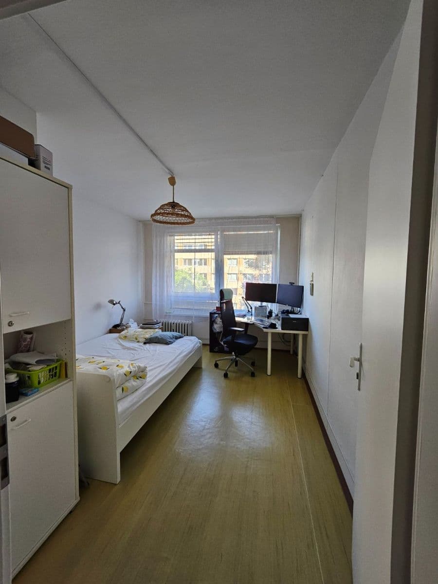 Pronájem bytu 3+1 69 m², Ješetická, Praha, Praha Pronájem bytu 3+1 69 m², Ješetická, Praha, Praha