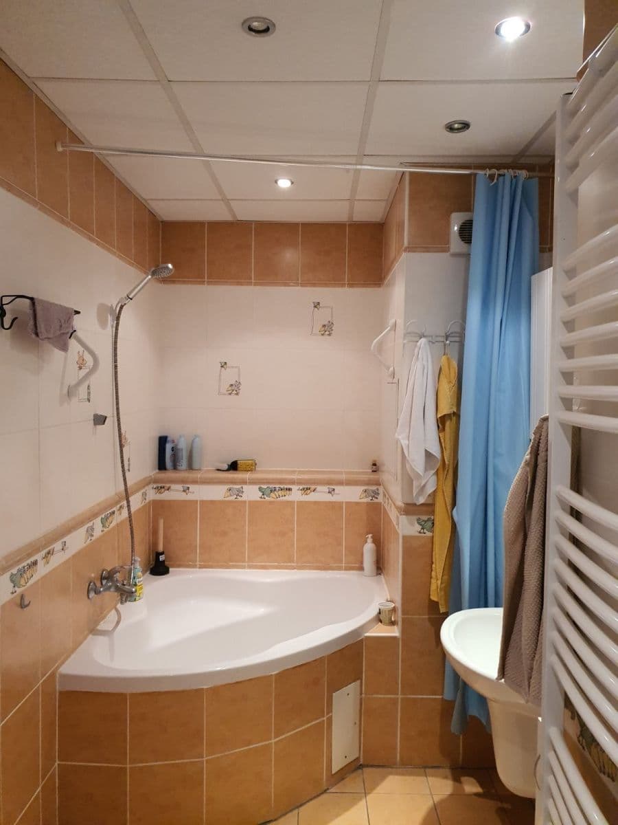 Pronájem bytu 3+1 69 m², Ješetická, Praha, Praha Pronájem bytu 3+1 69 m², Ješetická, Praha, Praha