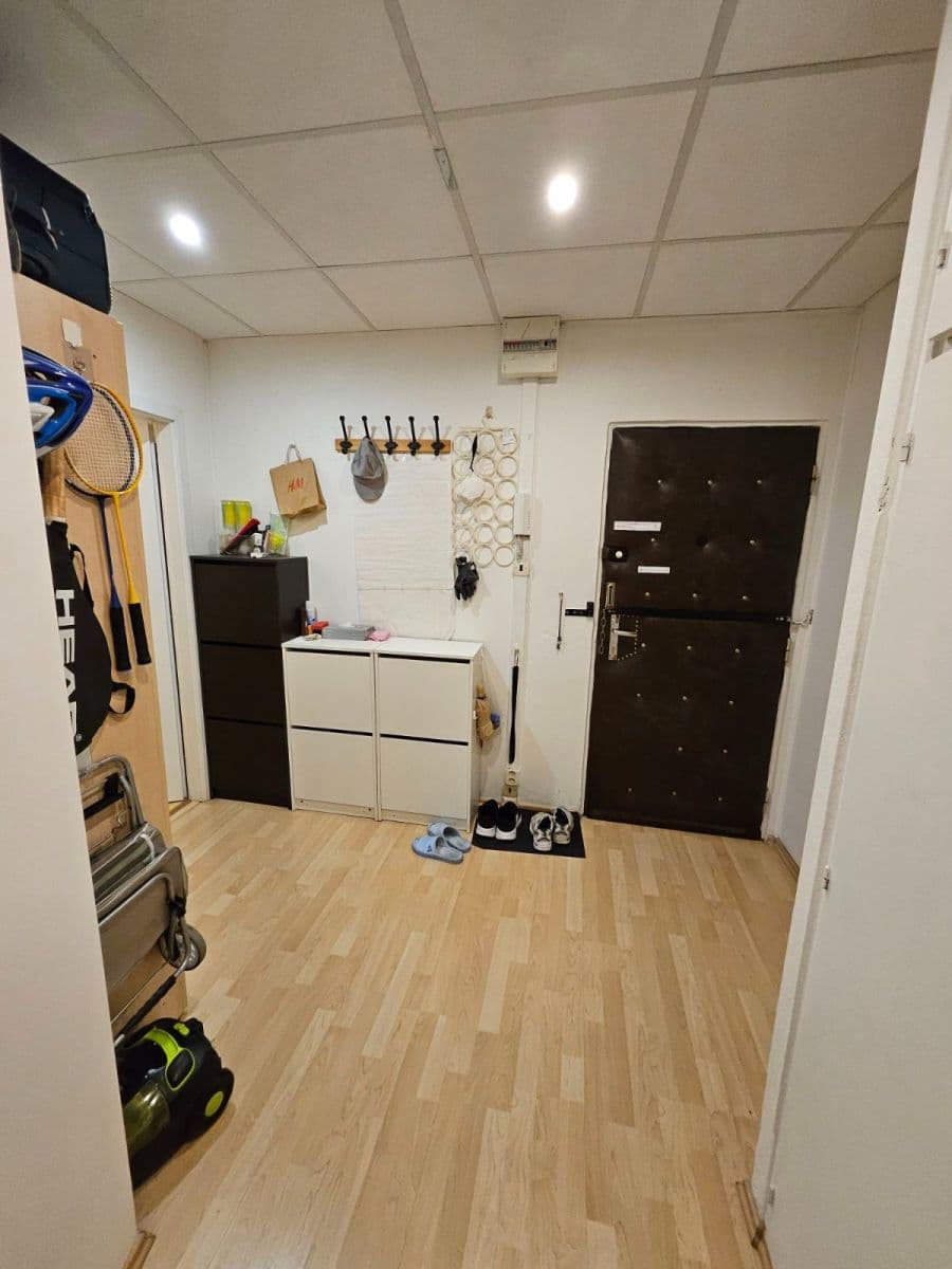 Pronájem bytu 3+1 69 m², Ješetická, Praha, Praha Pronájem bytu 3+1 69 m², Ješetická, Praha, Praha