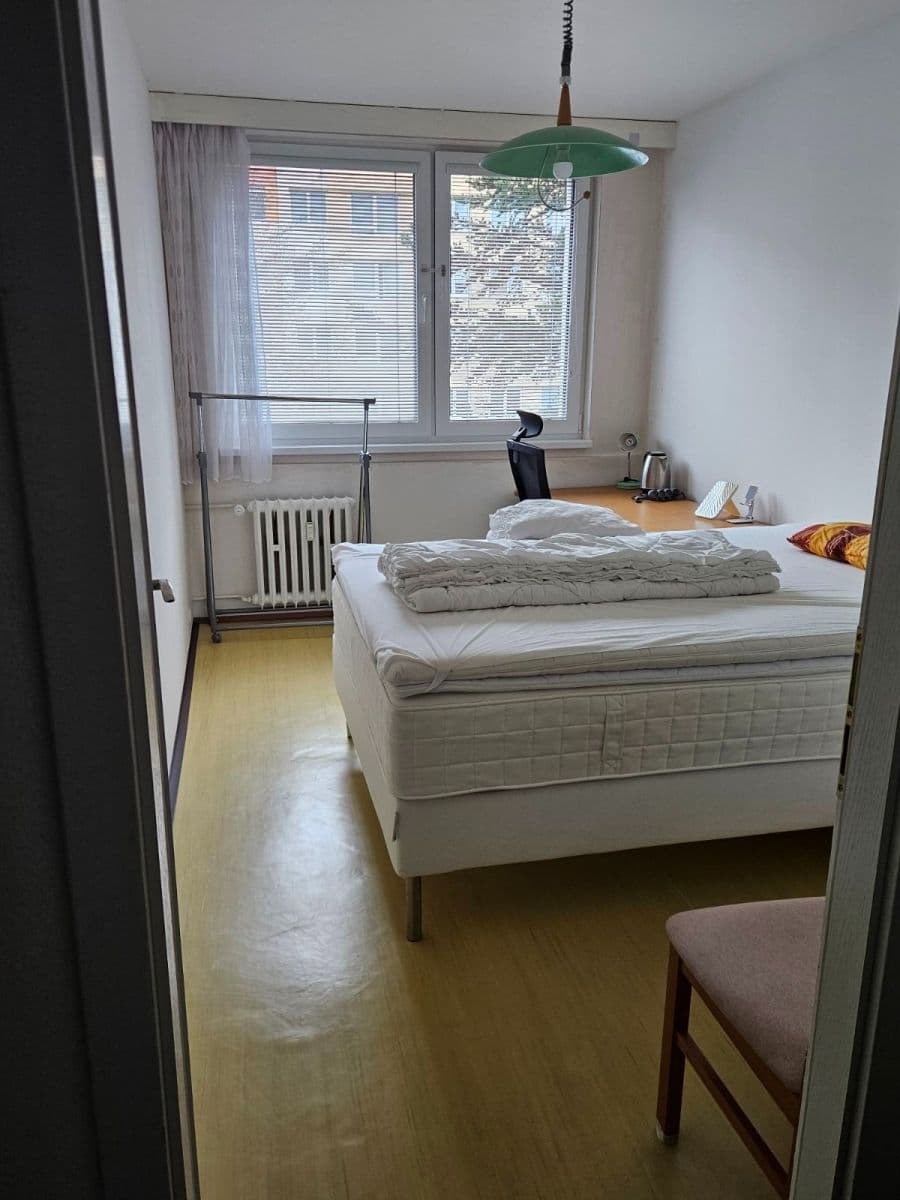 Pronájem bytu 3+1 69 m², Ješetická, Praha, Praha Pronájem bytu 3+1 69 m², Ješetická, Praha, Praha