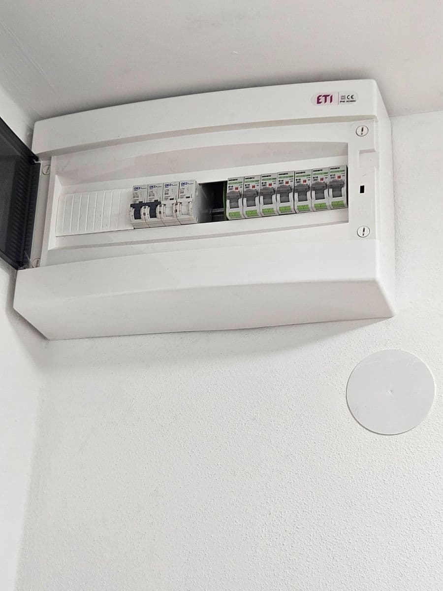 Prodej bytu 2+1 62 m², Veleslavínova, Ostrava, Moravskoslezský kraj Prodej bytu 2+1 62 m², Veleslavínova, Ostrava, Moravskoslezský kraj