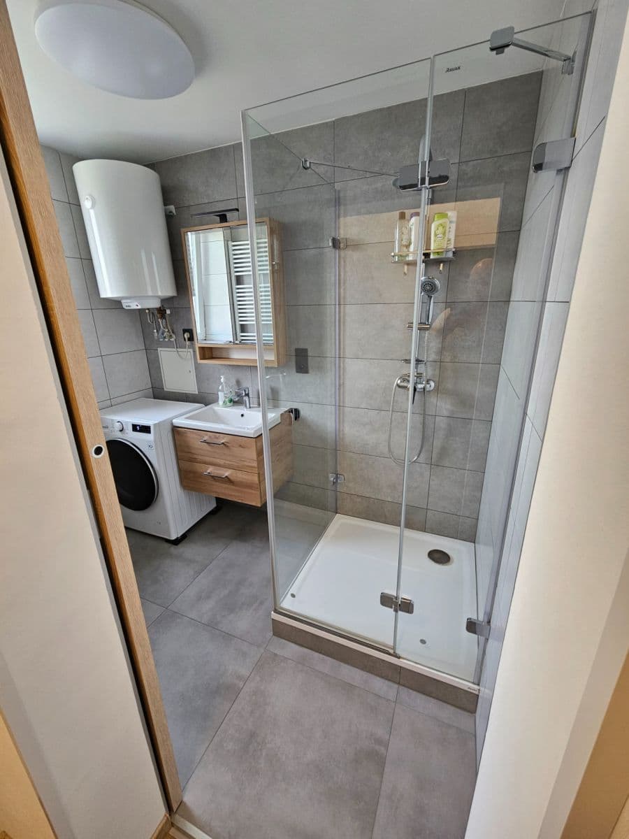 Prodej bytu 2+1 62 m², Veleslavínova, Ostrava, Moravskoslezský kraj Prodej bytu 2+1 62 m², Veleslavínova, Ostrava, Moravskoslezský kraj