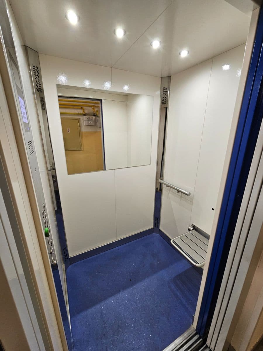 Prodej bytu 2+1 62 m², Veleslavínova, Ostrava, Moravskoslezský kraj Prodej bytu 2+1 62 m², Veleslavínova, Ostrava, Moravskoslezský kraj