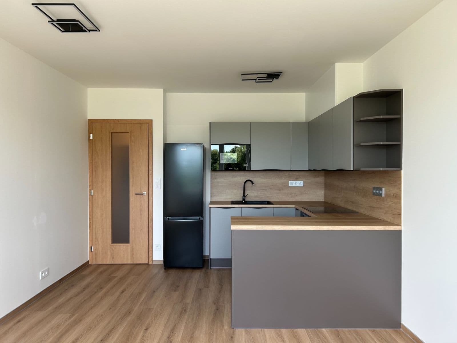 Pronájem bytu 2+kk 54 m², Jižní, Brno, Jihomoravský kraj Pronájem bytu 2+kk 54 m², Jižní, Brno, Jihomoravský kraj