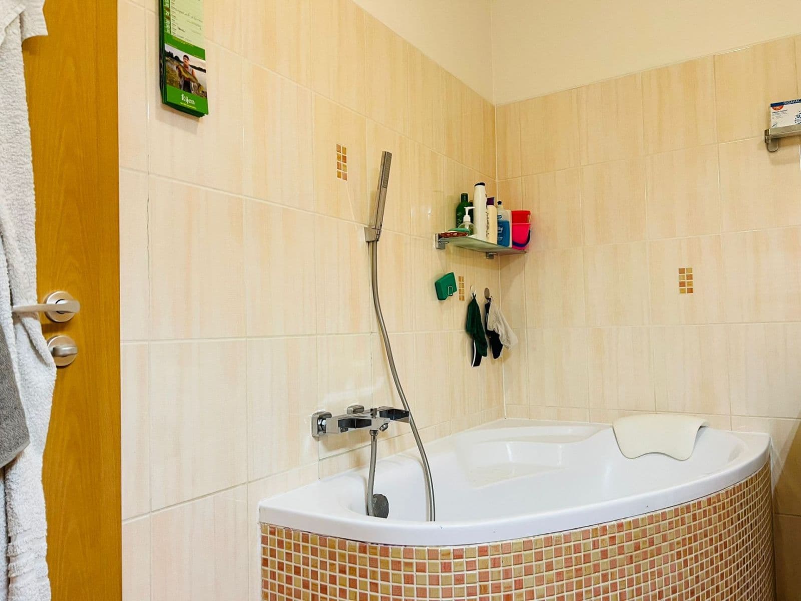 Prodej bytu 4+kk 92 m², Kaštanová, Milovice, Středočeský kraj Prodej bytu 4+kk 92 m², Kaštanová, Milovice, Středočeský kraj