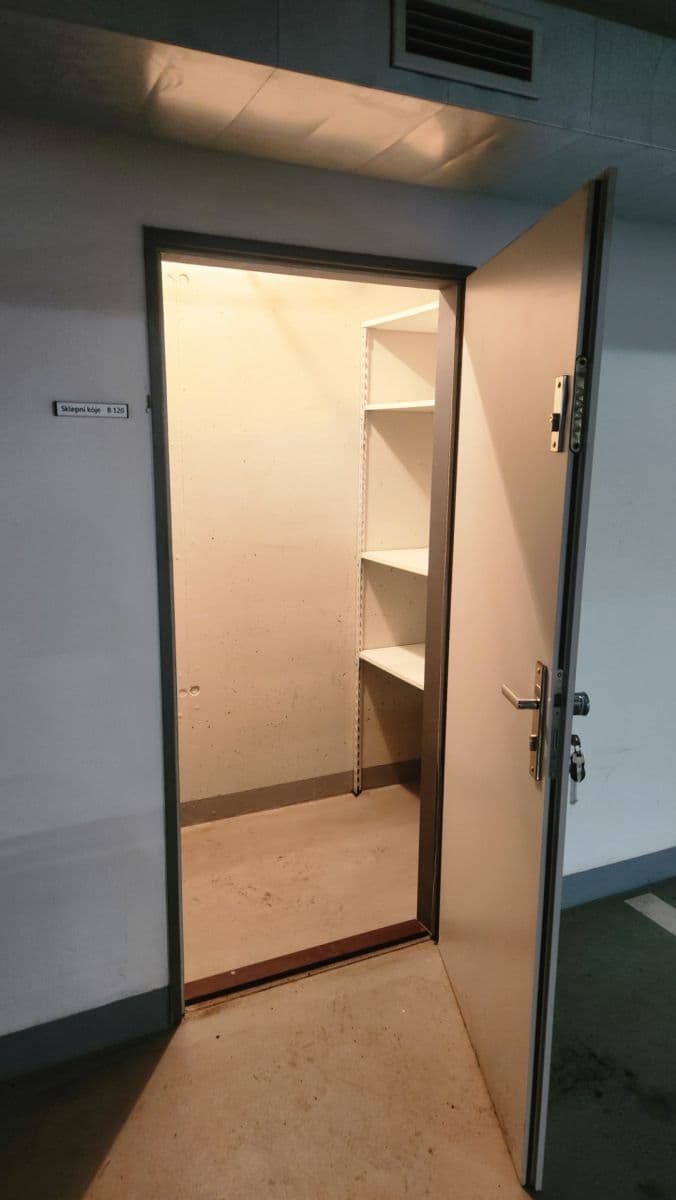 Pronájem bytu 2+kk 51 m², Loosova, Praha, Praha Pronájem bytu 2+kk 51 m², Loosova, Praha, Praha