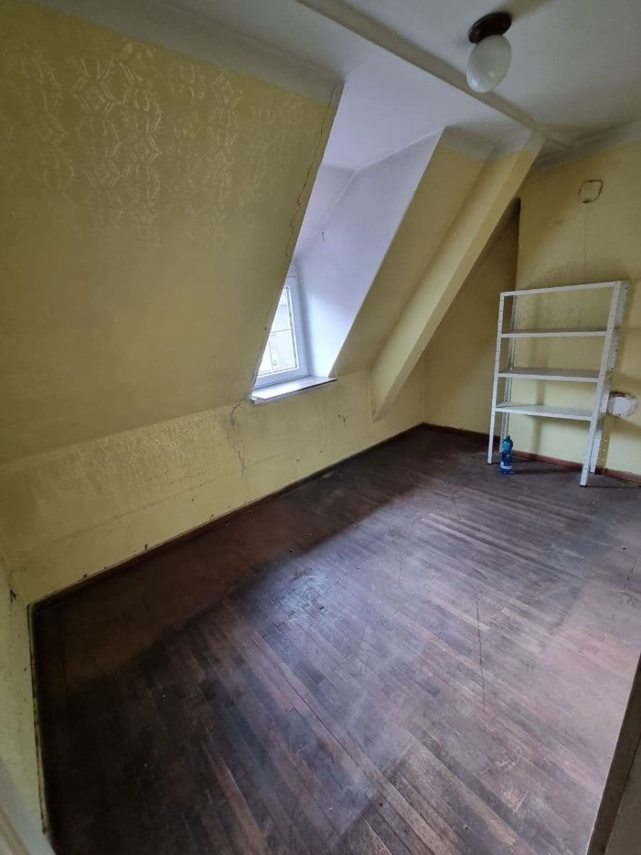 Prodej bytu 3+1 70 m², Severní, Karlovy Vary, Karlovarský kraj Prodej bytu 3+1 70 m², Severní, Karlovy Vary, Karlovarský kraj