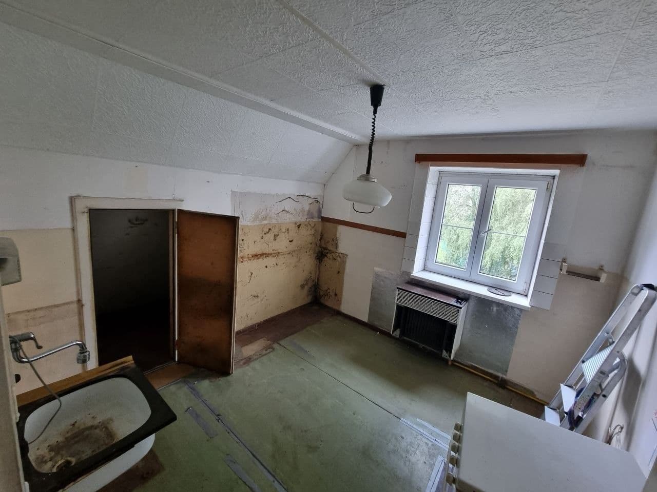 Prodej bytu 3+1 70 m², Severní, Karlovy Vary, Karlovarský kraj Prodej bytu 3+1 70 m², Severní, Karlovy Vary, Karlovarský kraj