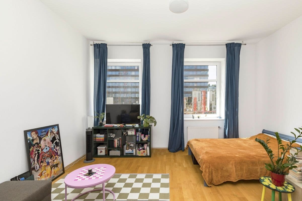 Pronájem bytu 1+kk 37 m², Jemnická, Praha, Praha Pronájem bytu 1+kk 37 m², Jemnická, Praha, Praha