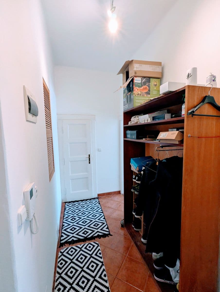 Prodej bytu 1+kk 45 m², Jičínská, Praha, Praha Prodej bytu 1+kk 45 m², Jičínská, Praha, Praha