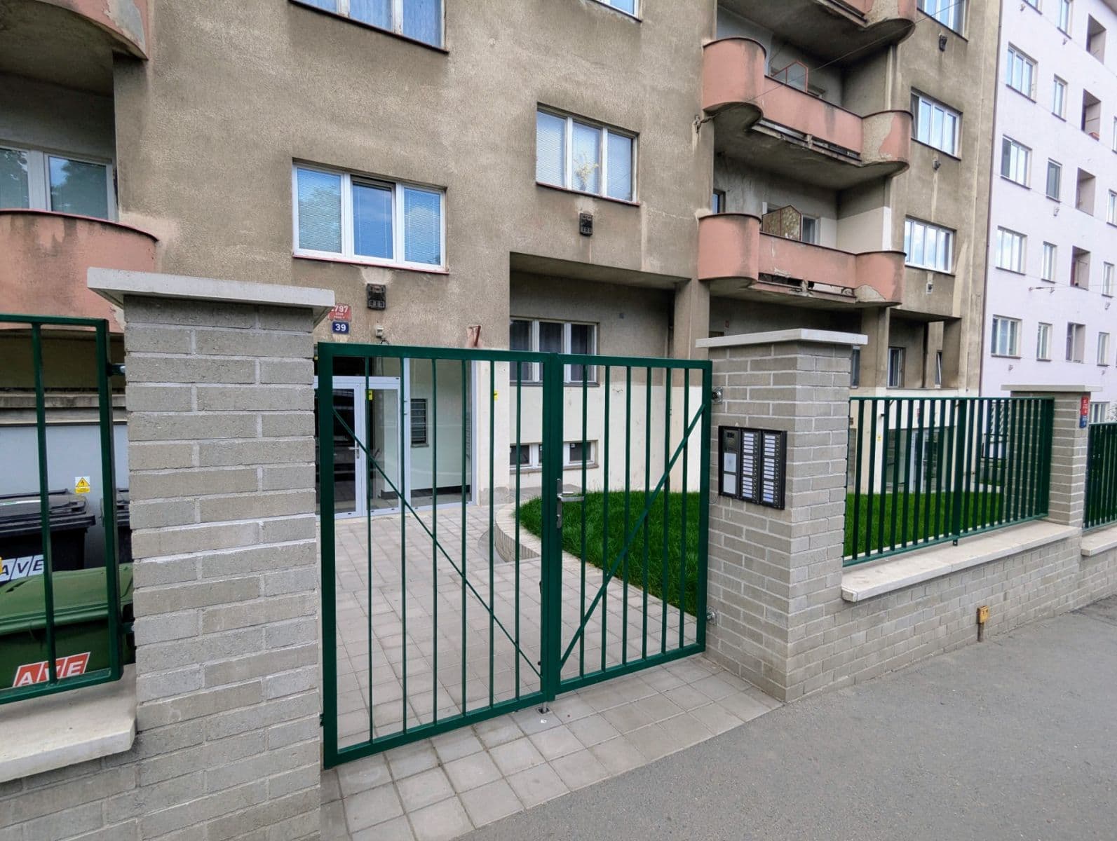 Prodej bytu 1+kk 45 m², Jičínská, Praha, Praha Prodej bytu 1+kk 45 m², Jičínská, Praha, Praha