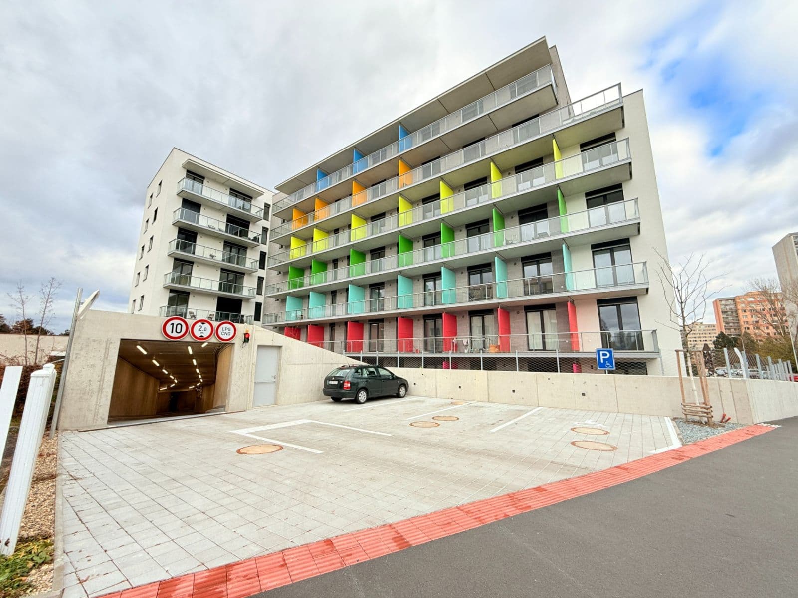 Pronájem bytu 3+kk 67 m², Milánská, Praha, Praha Pronájem bytu 3+kk 67 m², Milánská, Praha, Praha