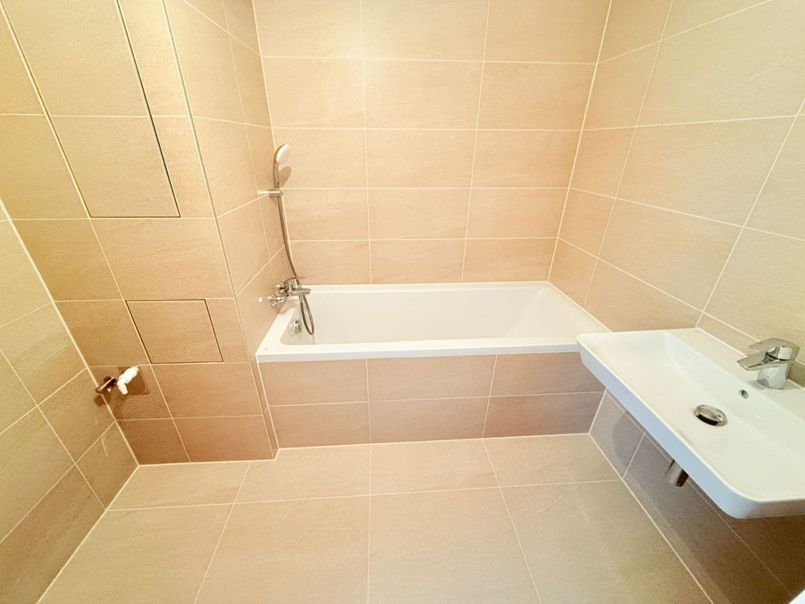 Pronájem bytu 3+kk 67 m², Milánská, Praha, Praha Pronájem bytu 3+kk 67 m², Milánská, Praha, Praha
