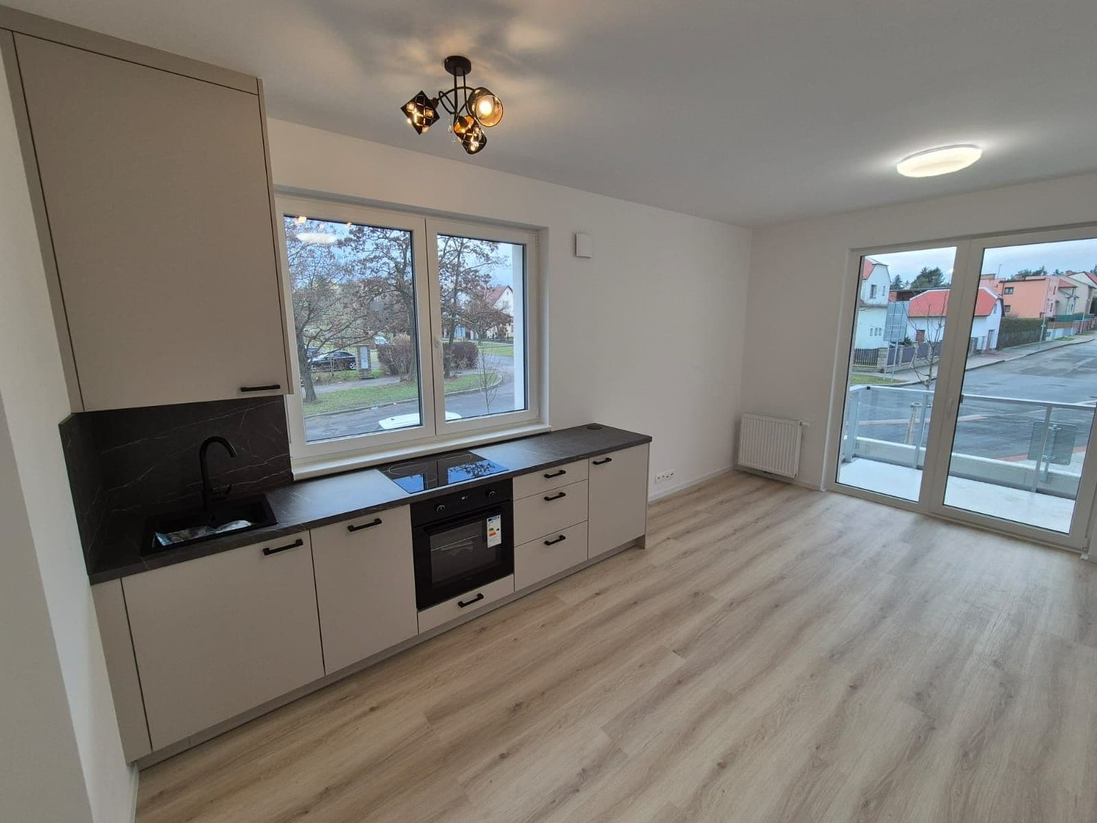 Pronájem bytu 3+kk 67 m², Milánská, Praha, Praha Pronájem bytu 3+kk 67 m², Milánská, Praha, Praha