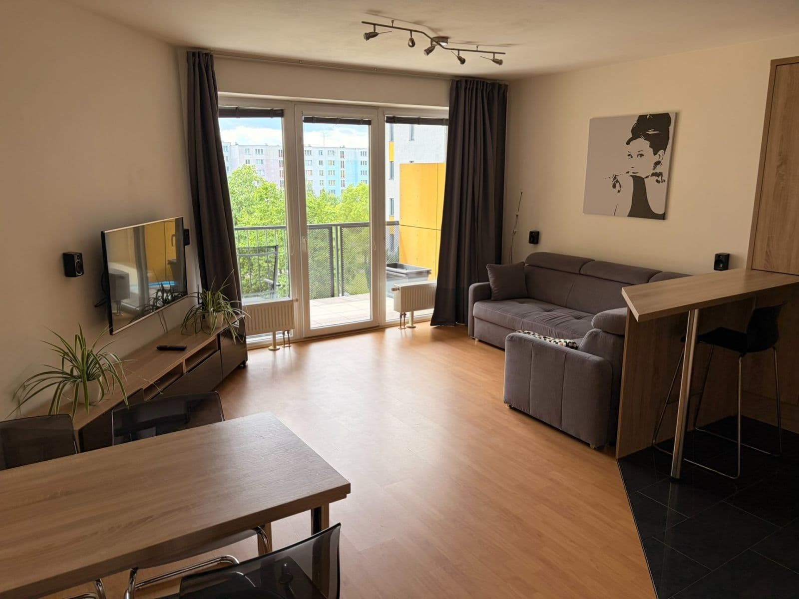 Pronájem bytu 3+kk 80 m², Horníkova, Brno, Jihomoravský kraj Pronájem bytu 3+kk 80 m², Horníkova, Brno, Jihomoravský kraj