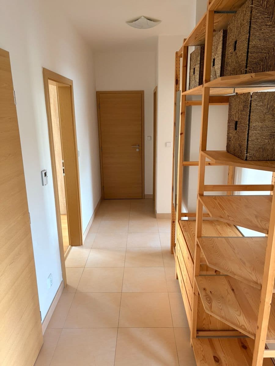 Pronájem bytu 3+kk 80 m², Horníkova, Brno, Jihomoravský kraj Pronájem bytu 3+kk 80 m², Horníkova, Brno, Jihomoravský kraj