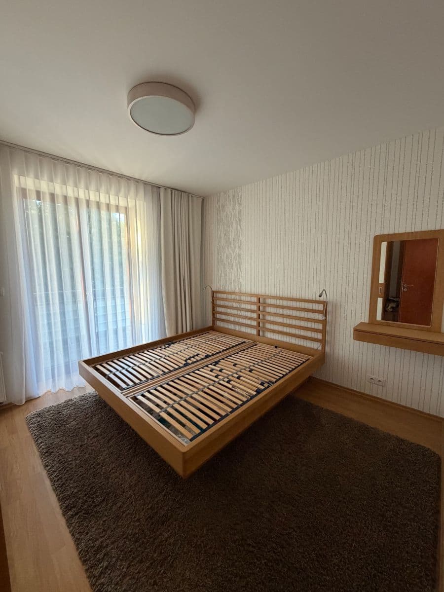 Pronájem bytu 3+kk 74 m², Luštěnická, Praha, Praha Pronájem bytu 3+kk 74 m², Luštěnická, Praha, Praha