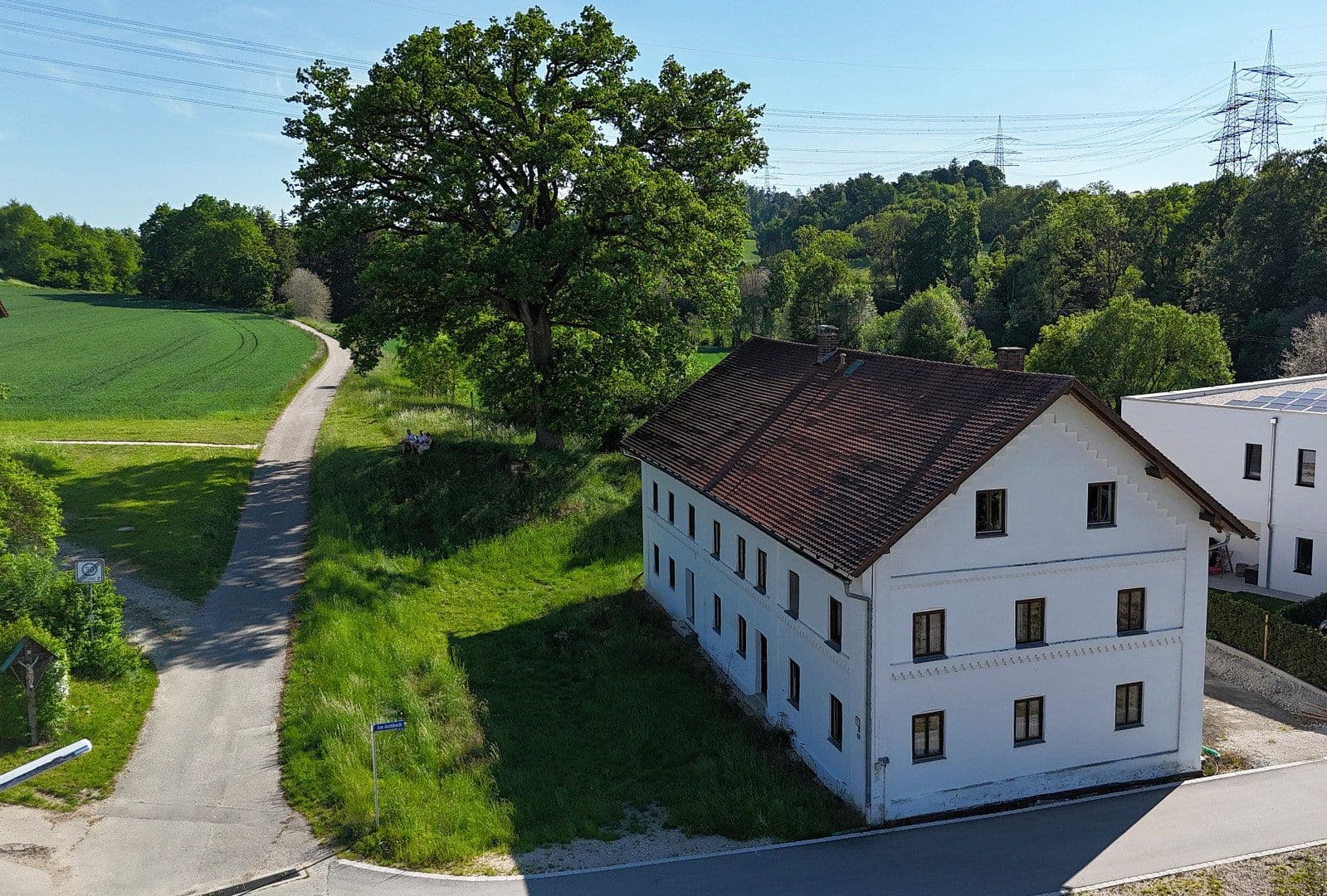Prodej pozemku 1.050 m², Am Aichbach, Niederaichbach, Bavorsko Prodej pozemku 1.050 m², Am Aichbach, Niederaichbach, Bavorsko
