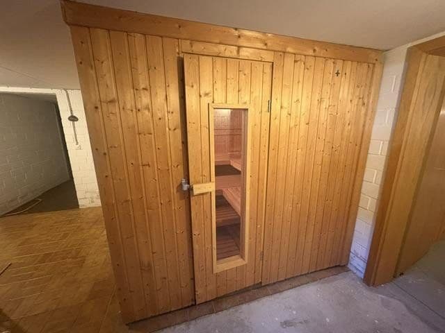 Prodej domu 144 m², pozemek 369 m², Goldregenweg 3, Wolfsburg, Dolní Sasko Prodej domu 144 m², pozemek 369 m², Goldregenweg 3, Wolfsburg, Dolní Sasko