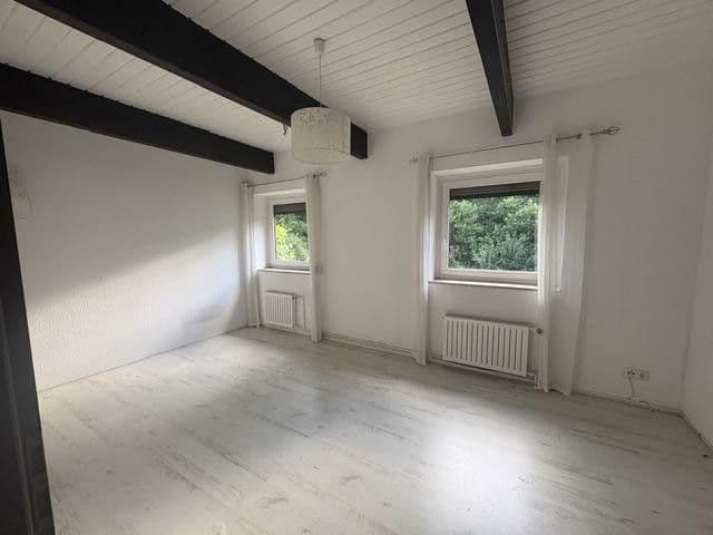 Prodej domu 144 m², pozemek 369 m², Goldregenweg 3, Wolfsburg, Dolní Sasko Prodej domu 144 m², pozemek 369 m², Goldregenweg 3, Wolfsburg, Dolní Sasko