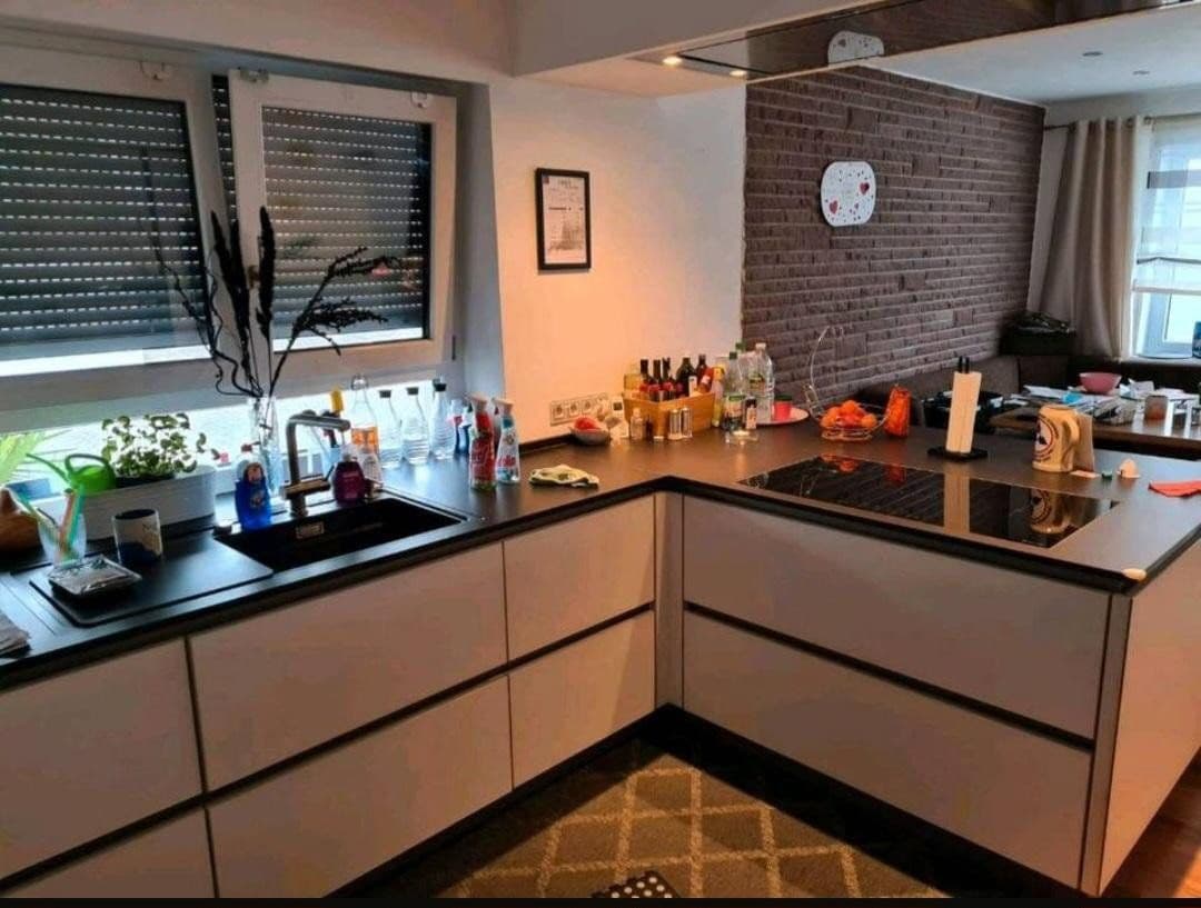 Prodej domu 200 m², pozemek 1.015 m², Freudenberg, Bádensko-Württembersko Prodej domu 200 m², pozemek 1.015 m², Freudenberg, Bádensko-Württembersko