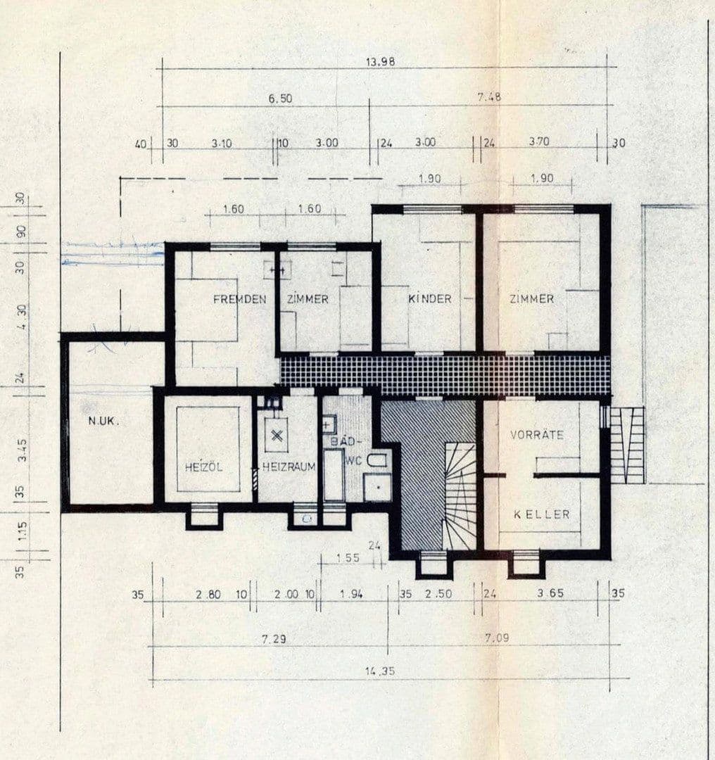 Prodej domu 200 m², pozemek 1.015 m², Freudenberg, Bádensko-Württembersko Prodej domu 200 m², pozemek 1.015 m², Freudenberg, Bádensko-Württembersko