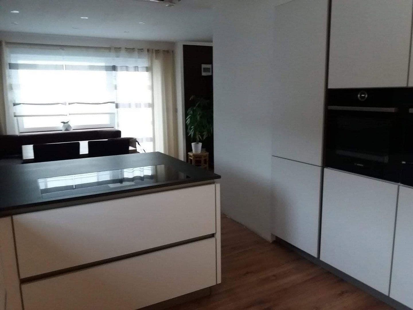 Prodej domu 200 m², pozemek 1.015 m², Freudenberg, Bádensko-Württembersko Prodej domu 200 m², pozemek 1.015 m², Freudenberg, Bádensko-Württembersko