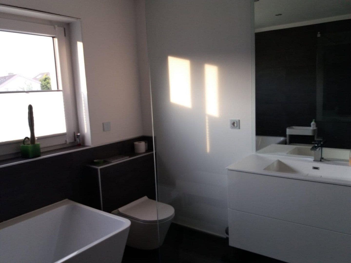 Prodej domu 200 m², pozemek 1.015 m², Freudenberg, Bádensko-Württembersko Prodej domu 200 m², pozemek 1.015 m², Freudenberg, Bádensko-Württembersko