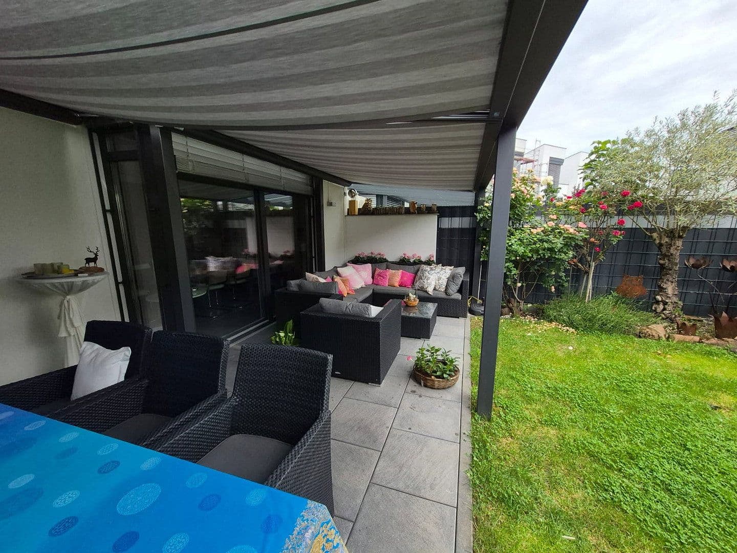 Prodej domu 140 m², pozemek 197 m², Neustadter Straße 40, Limburgerhof, Porýní-Falc Prodej domu 140 m², pozemek 197 m², Neustadter Straße 40, Limburgerhof, Porýní-Falc
