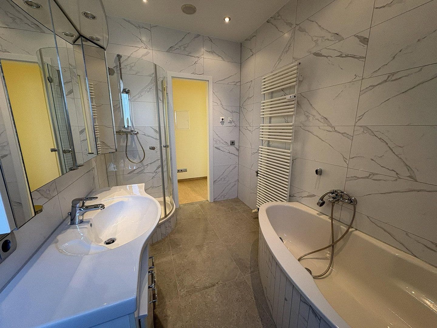 Pronájem bytu 2+1 70 m², Wendenschloßstraße 283, Berlin, Berlín Pronájem bytu 2+1 70 m², Wendenschloßstraße 283, Berlin, Berlín