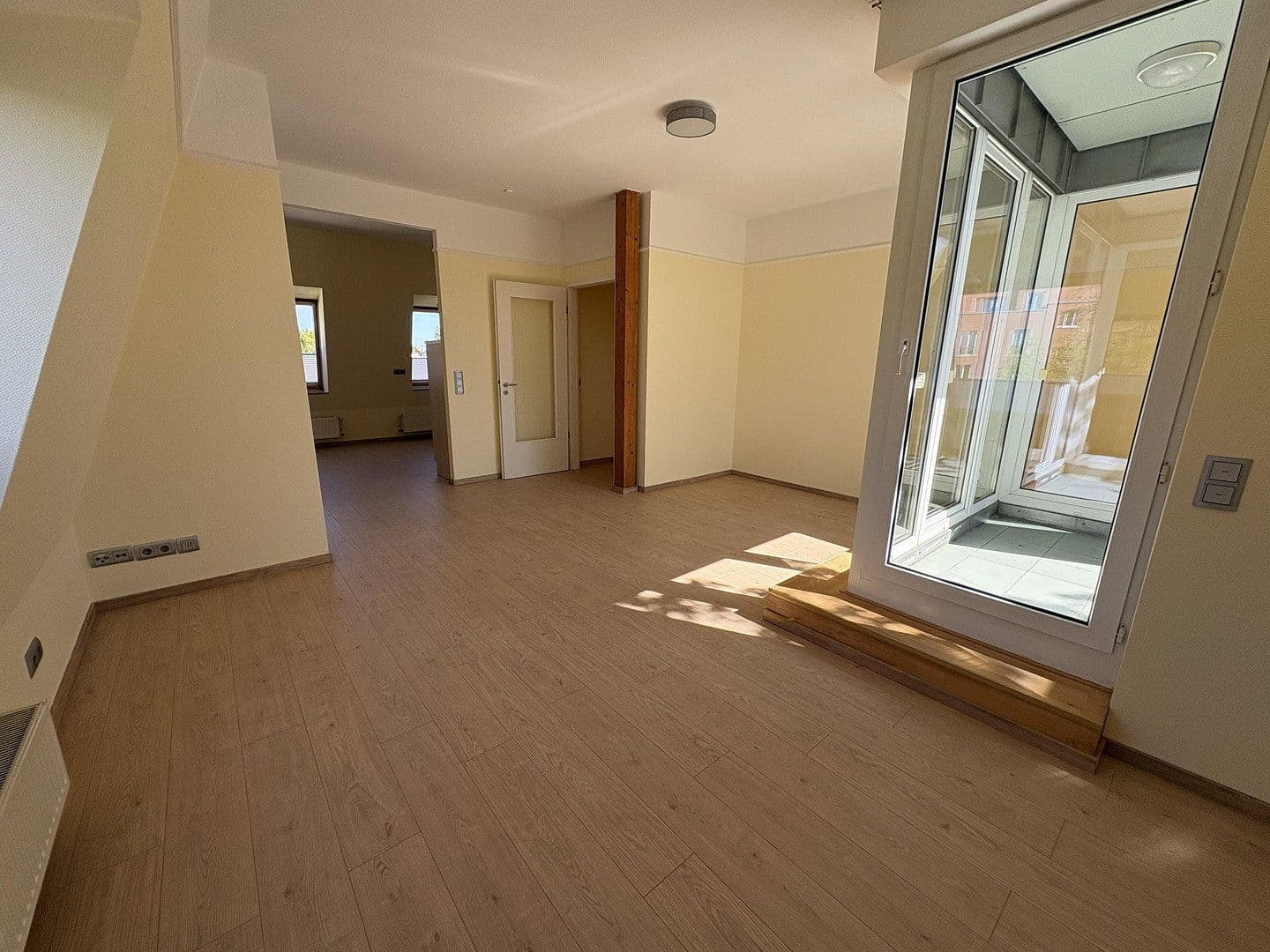Pronájem bytu 2+1 70 m², Wendenschloßstraße 283, Berlin, Berlín Pronájem bytu 2+1 70 m², Wendenschloßstraße 283, Berlin, Berlín