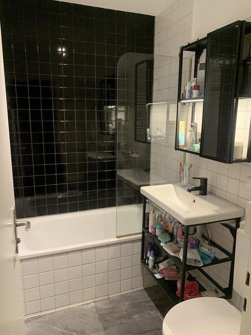 Pronájem bytu 1+1 35 m², Belgradstr. 76, München, Bavorsko Pronájem bytu 1+1 35 m², Belgradstr. 76, München, Bavorsko