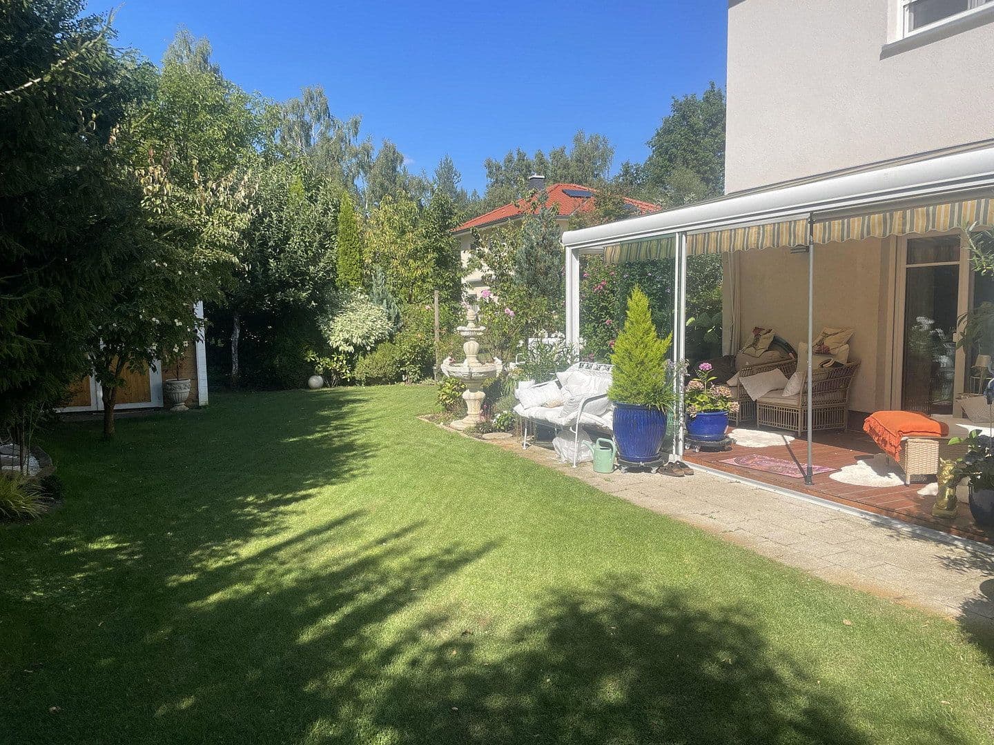 Pronájem domu 130 m², pozemek 700 m², Potsdam, Braniborsko Pronájem domu 130 m², pozemek 700 m², Potsdam, Braniborsko