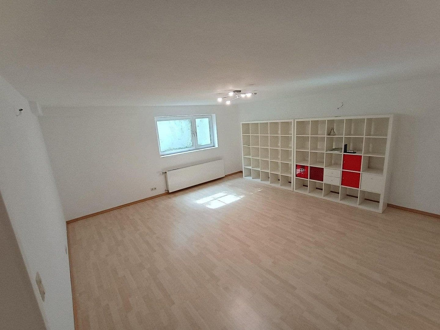 Prodej domu 155 m², pozemek 582 m², Berg, Porýní-Falc Prodej domu 155 m², pozemek 582 m², Berg, Porýní-Falc