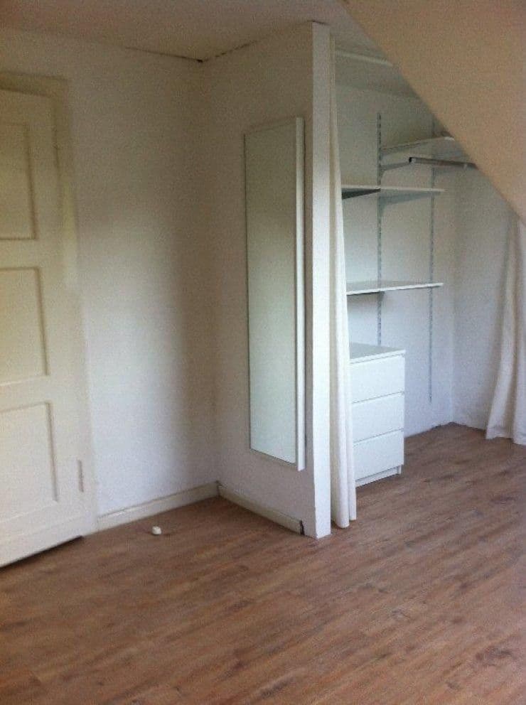 Prodej domu 142 m², pozemek 300 m², Siegen, Severní Porýní-Vestfálsko Prodej domu 142 m², pozemek 300 m², Siegen, Severní Porýní-Vestfálsko