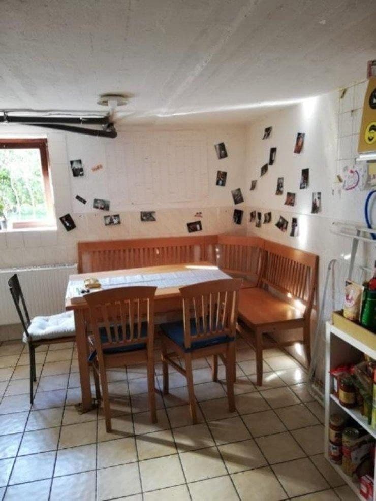 Prodej domu 142 m², pozemek 300 m², Siegen, Severní Porýní-Vestfálsko Prodej domu 142 m², pozemek 300 m², Siegen, Severní Porýní-Vestfálsko