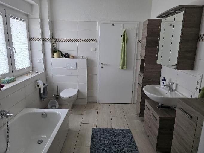 Pronájem domu 150 m², pozemek 628 m², Buchenweg 15, Seggebruch, Dolní Sasko Pronájem domu 150 m², pozemek 628 m², Buchenweg 15, Seggebruch, Dolní Sasko