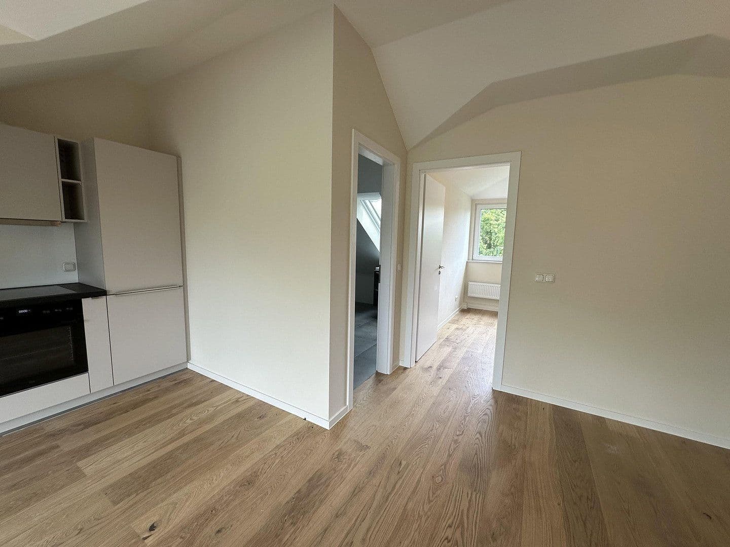 Prodej bytu 2+1 50 m², Mahlsdorferstr. 97, Berlin, Berlín Prodej bytu 2+1 50 m², Mahlsdorferstr. 97, Berlin, Berlín