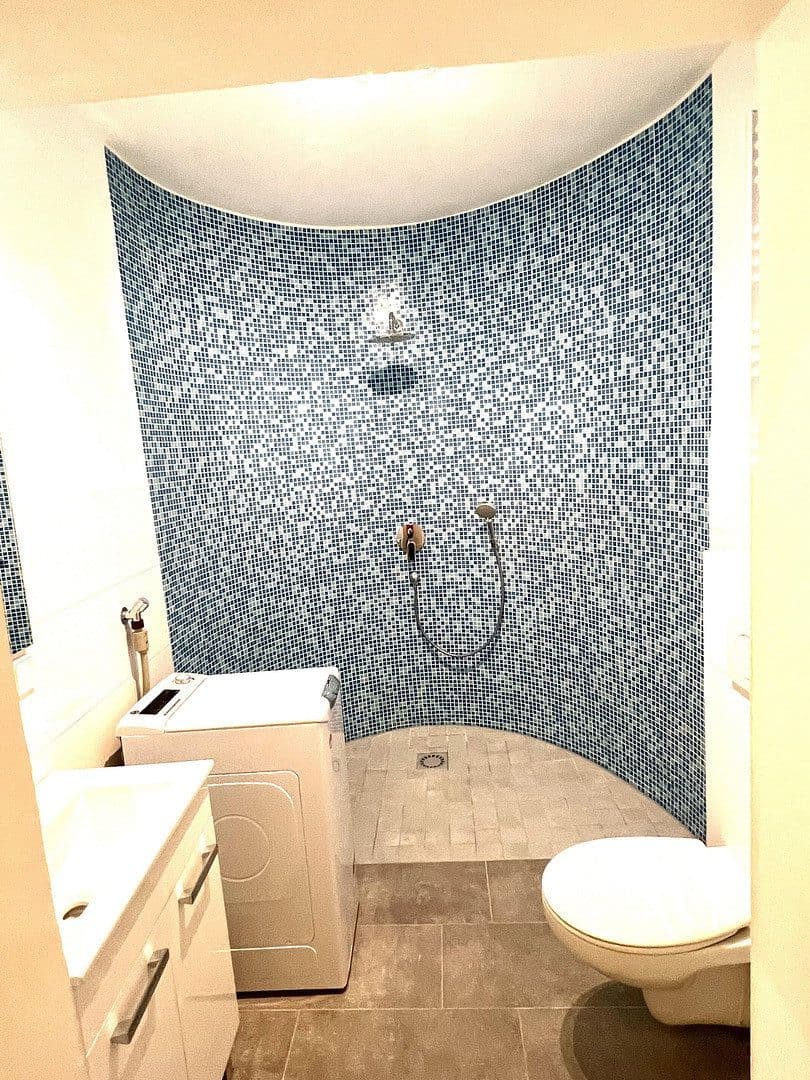 Prodej bytu 2+1 49 m², Heidelberg, Bádensko-Württembersko Prodej bytu 2+1 49 m², Heidelberg, Bádensko-Württembersko