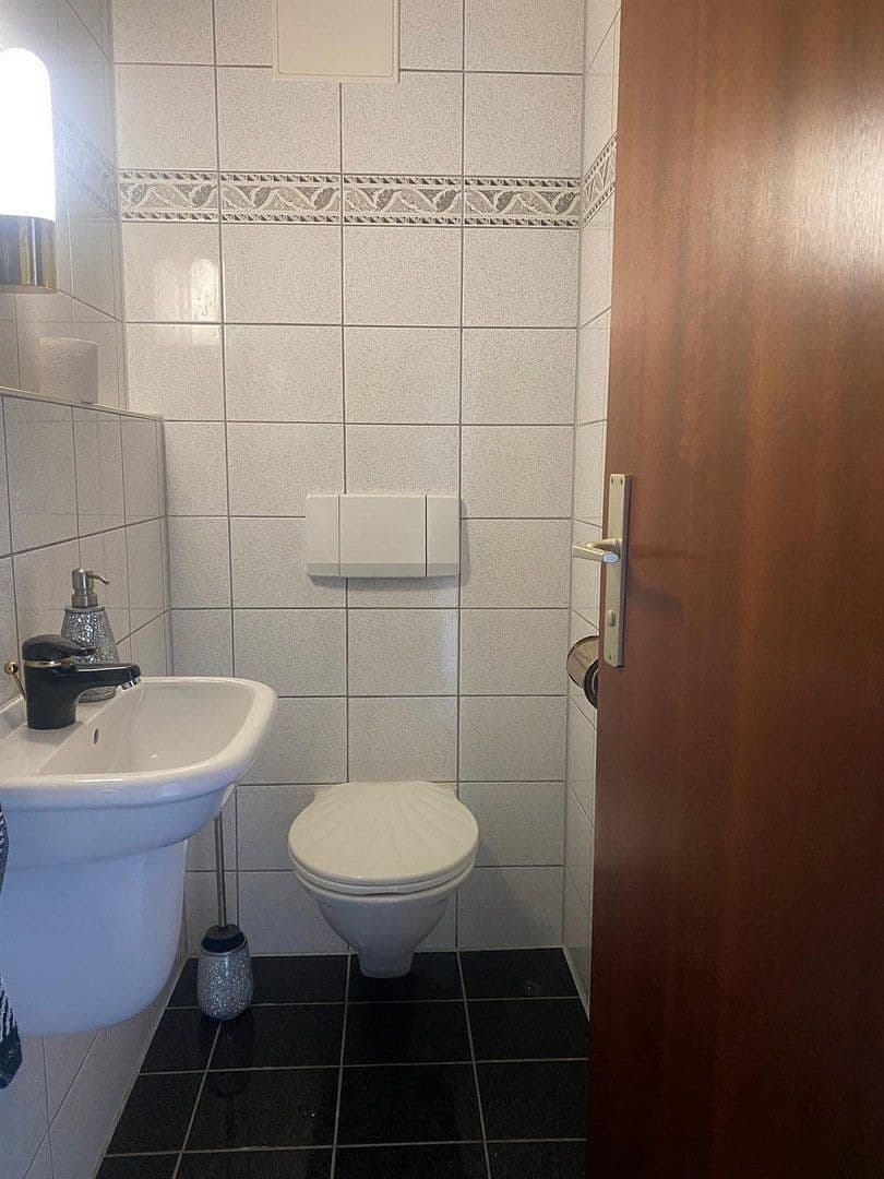 Prodej domu 120 m², pozemek 165 m², Kuchen, Bádensko-Württembersko Prodej domu 120 m², pozemek 165 m², Kuchen, Bádensko-Württembersko