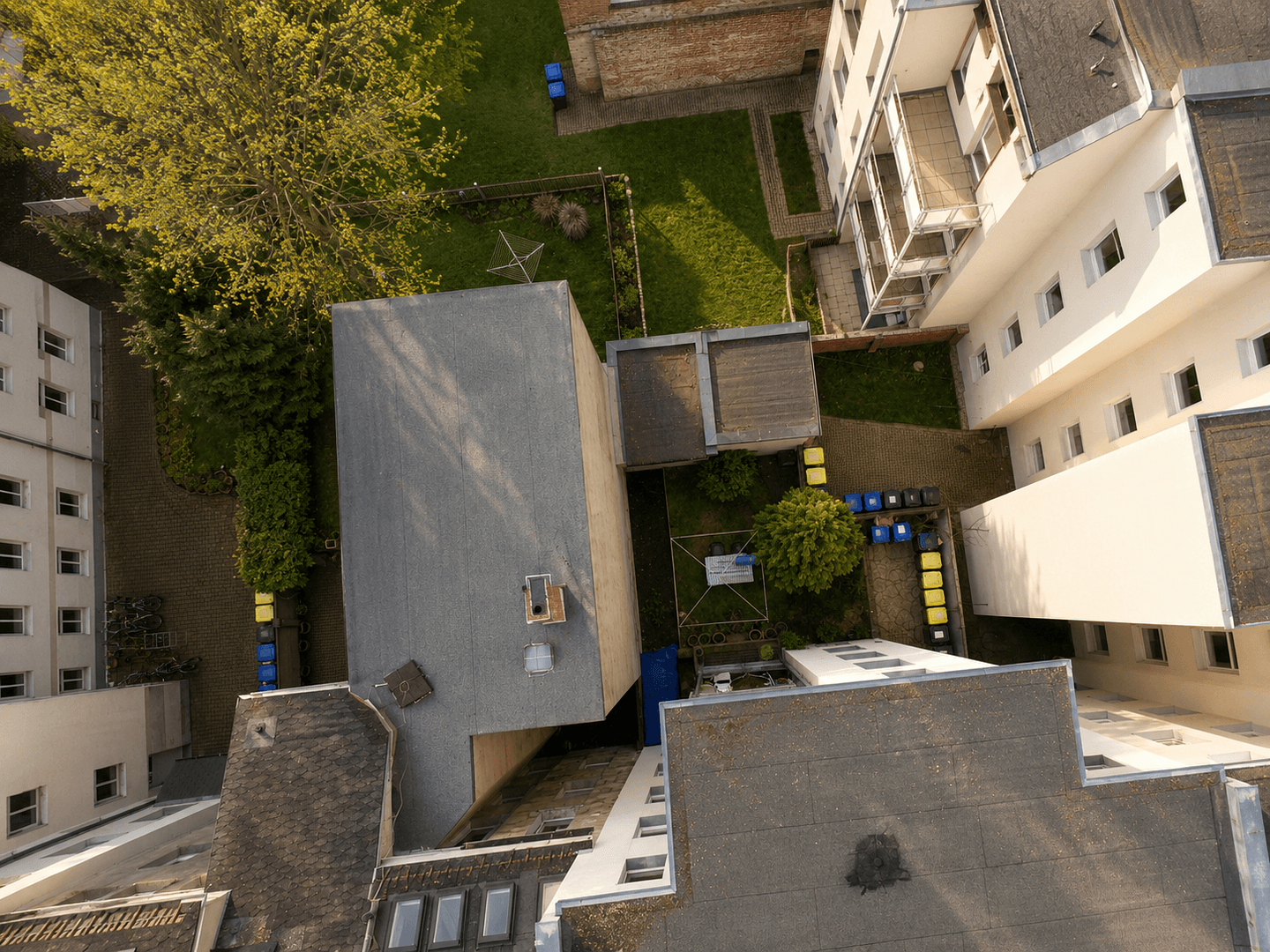 Prodej domu 603 m², pozemek 463 m², Nordstraße 2, Gera, Durynsko Prodej domu 603 m², pozemek 463 m², Nordstraße 2, Gera, Durynsko
