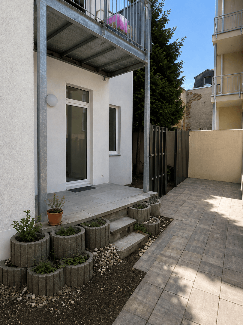 Prodej domu 603 m², pozemek 463 m², Nordstraße 2, Gera, Durynsko Prodej domu 603 m², pozemek 463 m², Nordstraße 2, Gera, Durynsko