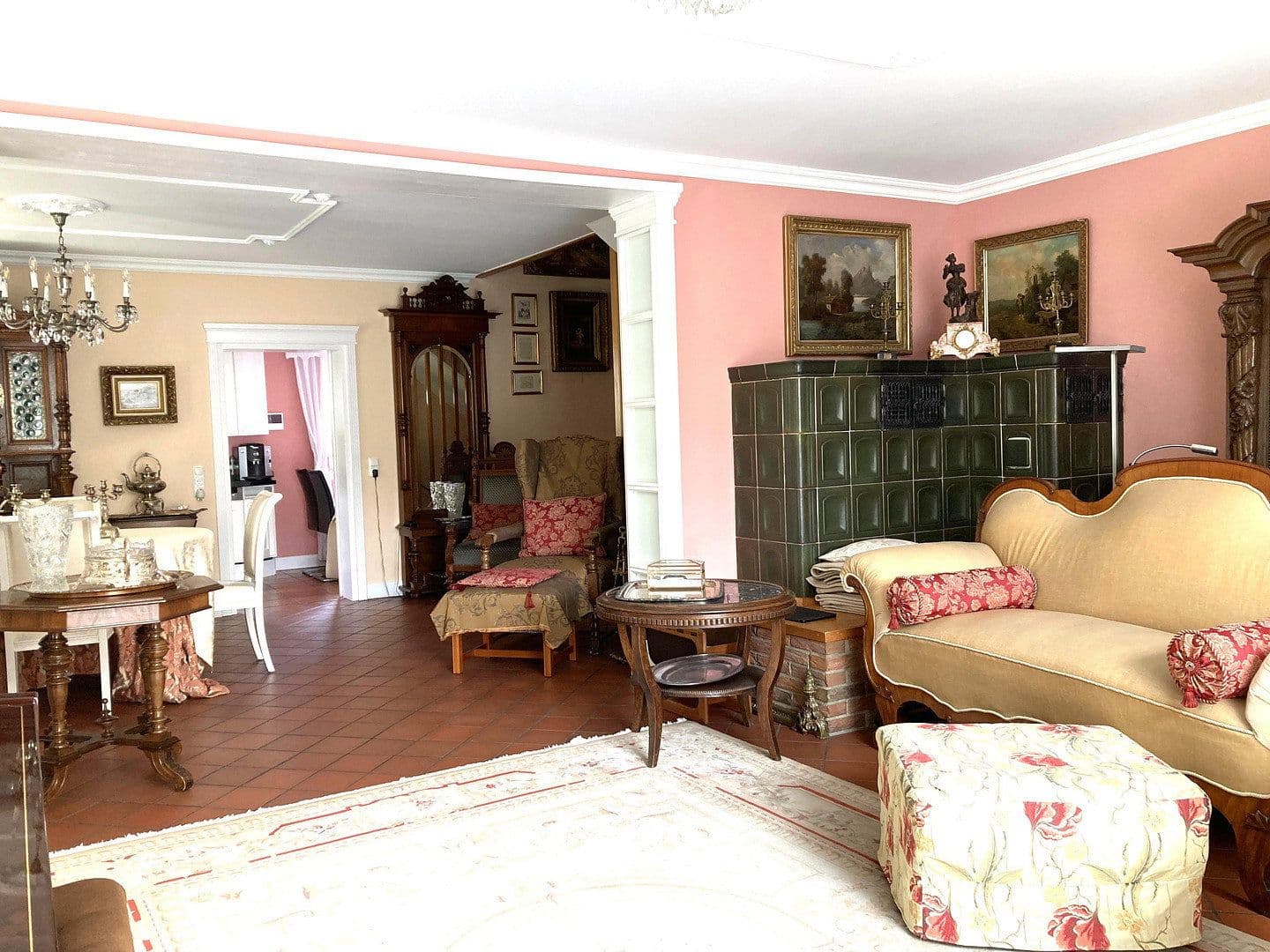 Prodej domu 222 m², pozemek 1.124 m², Marburg, Hessen Prodej domu 222 m², pozemek 1.124 m², Marburg, Hessen