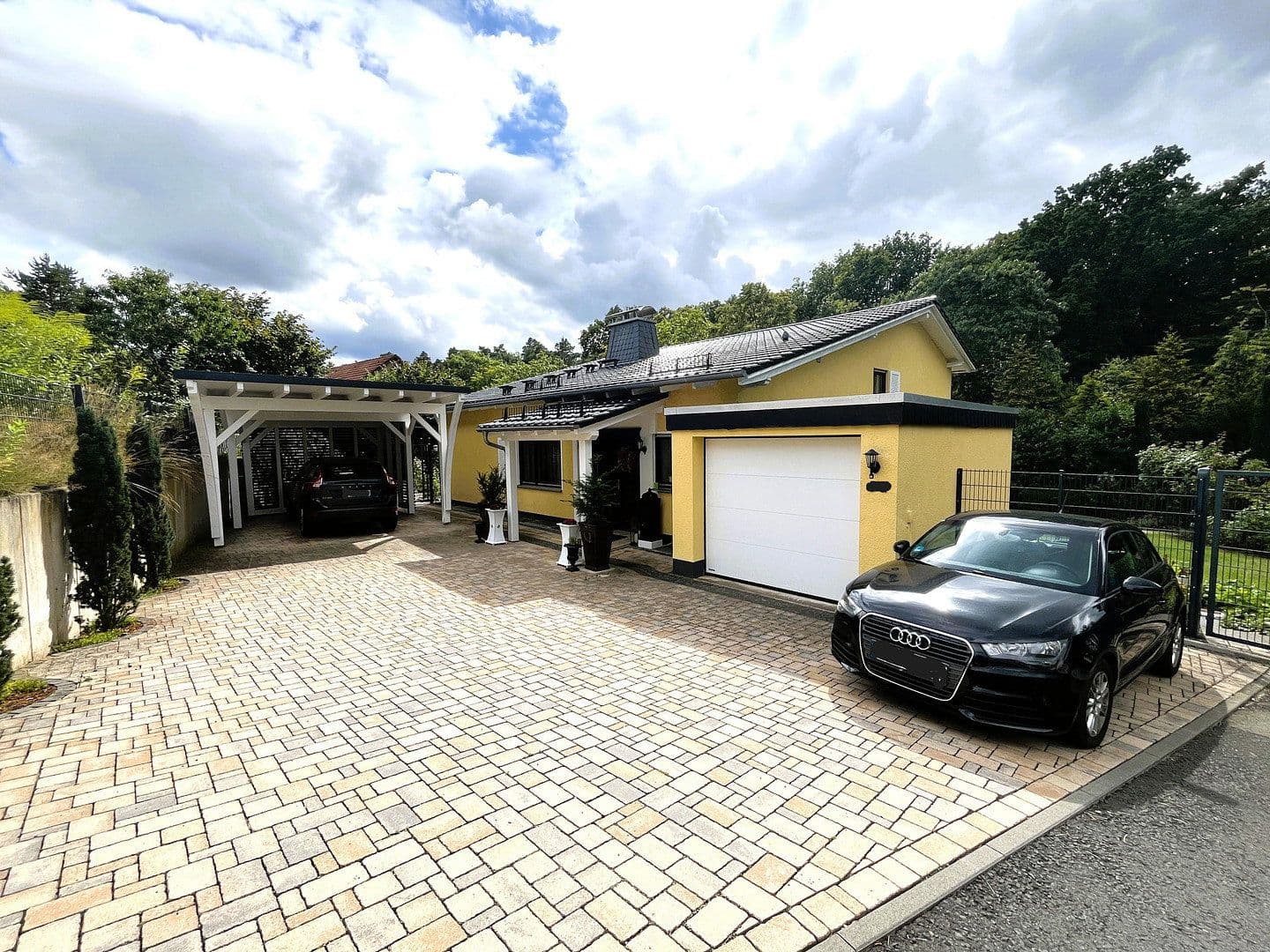 Prodej domu 222 m², pozemek 1.124 m², Marburg, Hessen Prodej domu 222 m², pozemek 1.124 m², Marburg, Hessen