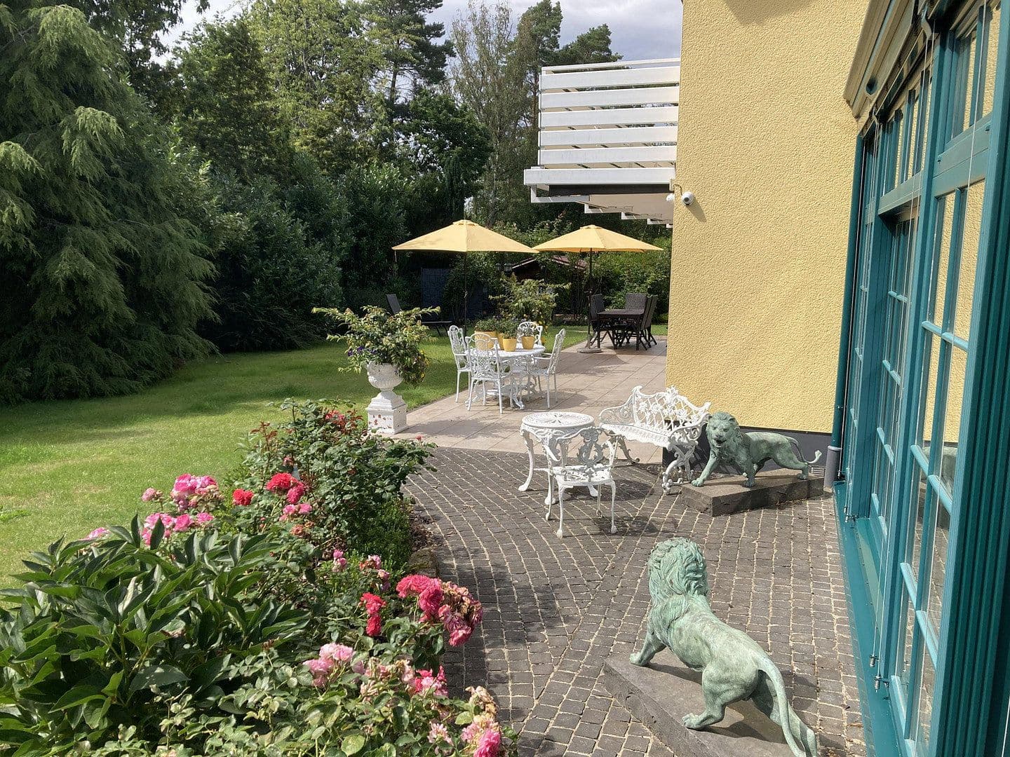 Prodej domu 222 m², pozemek 1.124 m², Marburg, Hessen Prodej domu 222 m², pozemek 1.124 m², Marburg, Hessen