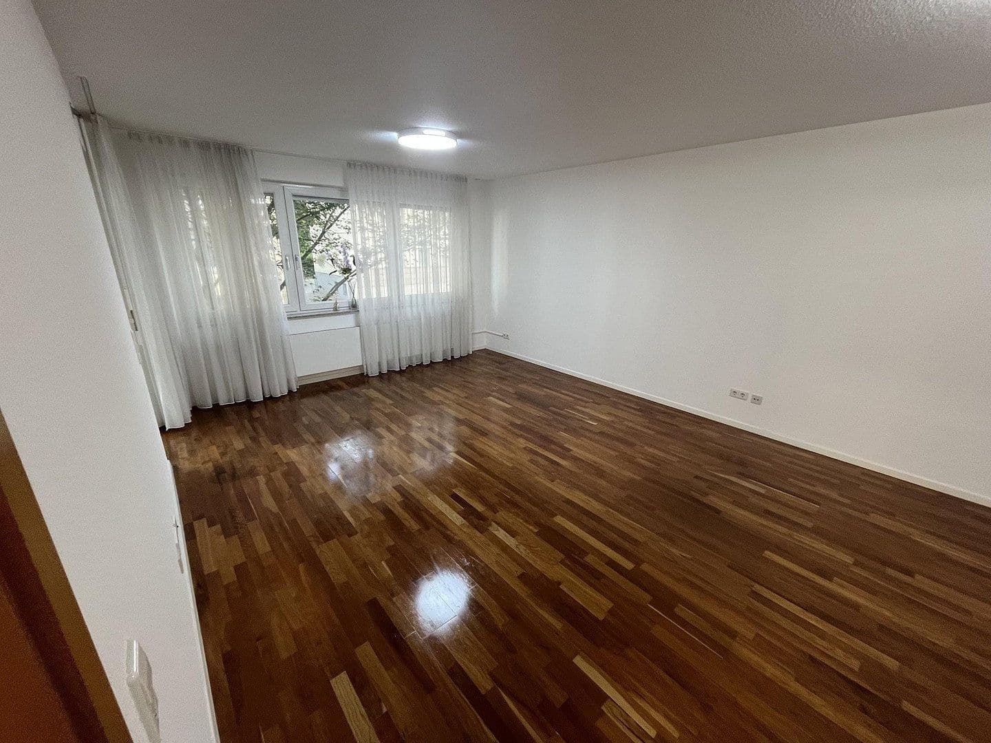 Pronájem bytu 2+1 63 m², Bebelstraße 78, Stuttgart, Bádensko-Württembersko Pronájem bytu 2+1 63 m², Bebelstraße 78, Stuttgart, Bádensko-Württembersko