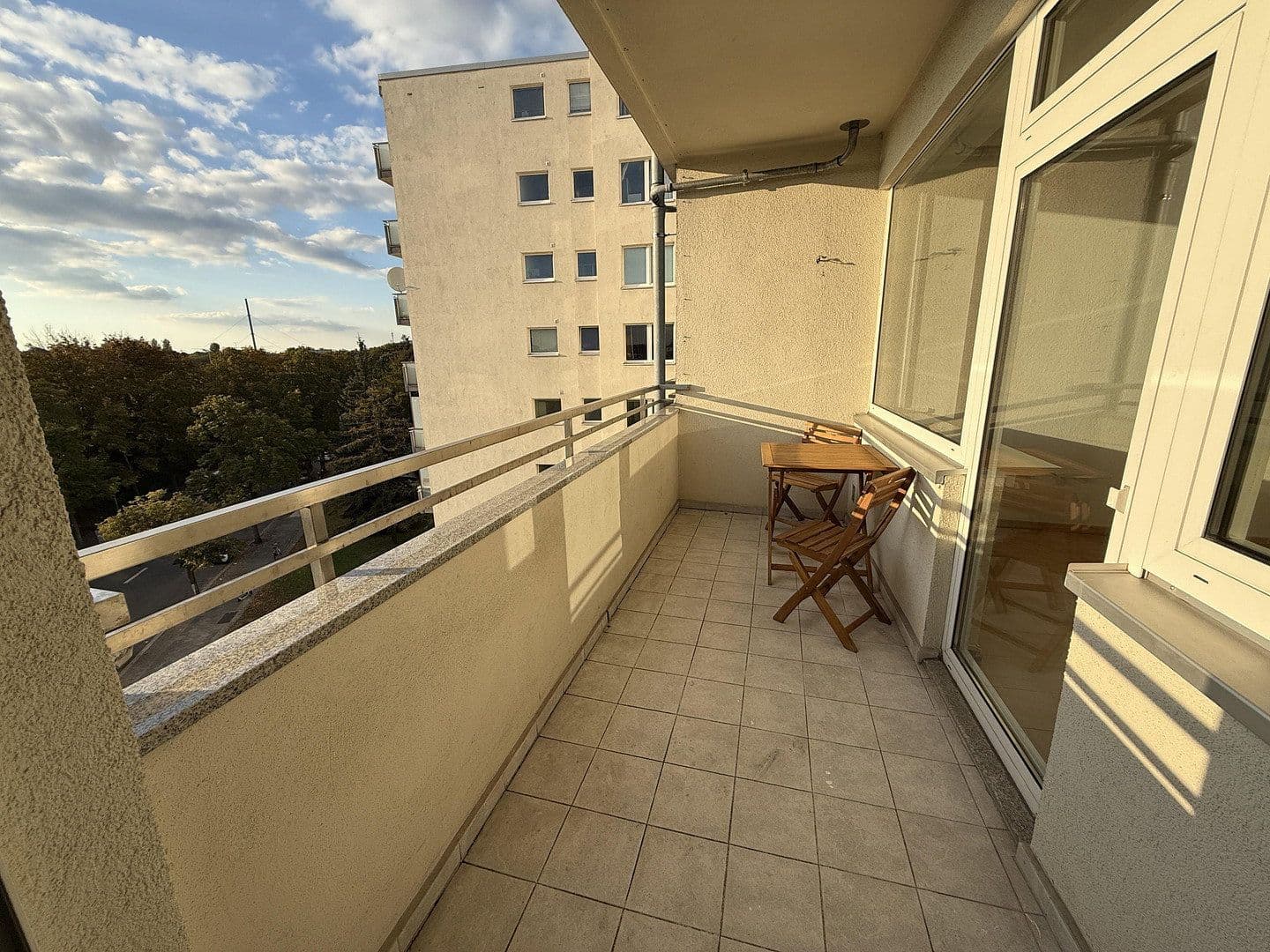 Prodej bytu 2+1 61 m², Ermslebener Weg 4, Berlin, Berlín Prodej bytu 2+1 61 m², Ermslebener Weg 4, Berlin, Berlín